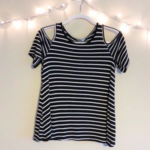 Acemi | Black and White Striped Cold Shoulder Top
